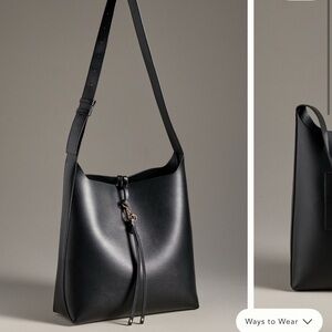 Elegant Black Leather Shoulder Bag